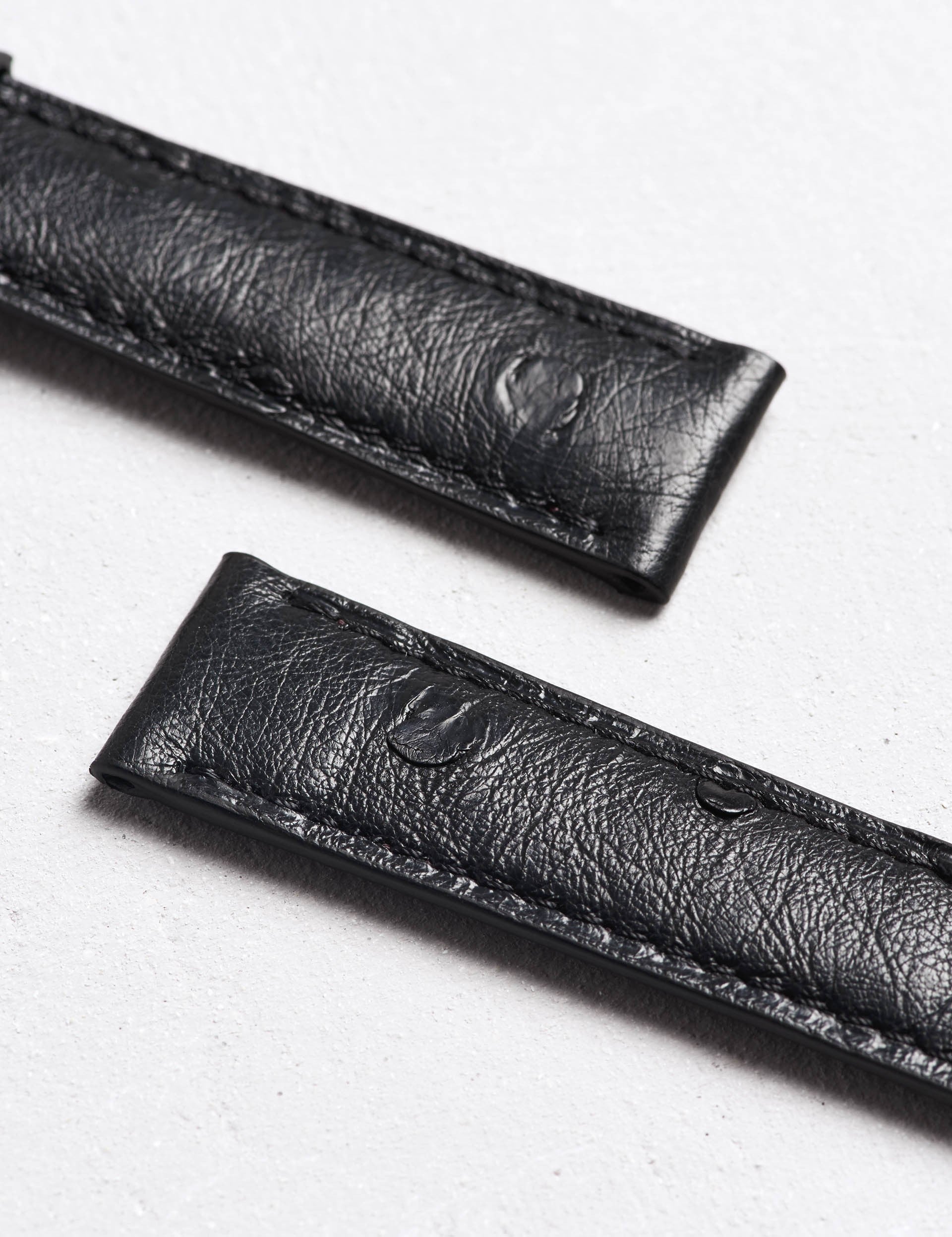 Bracelet Camille Fournet Autruche noir