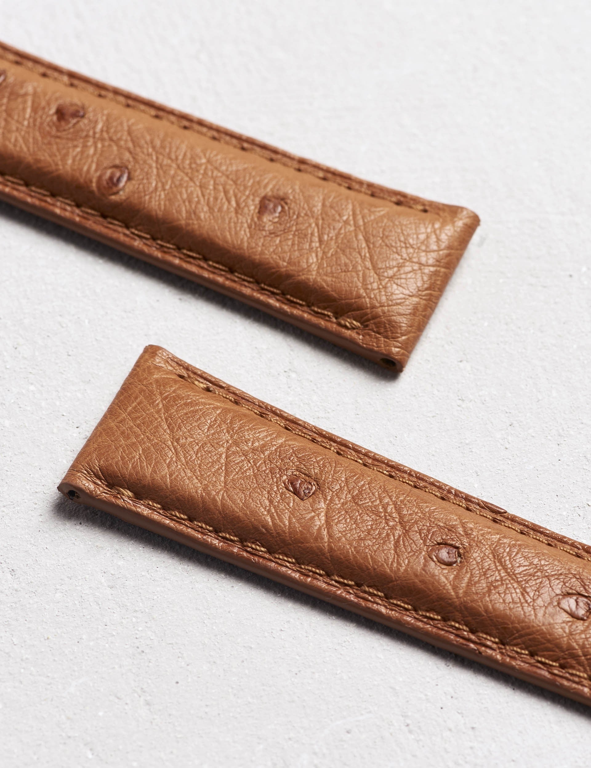 Bracelet Camille Fournet Autruche gris anthracite 